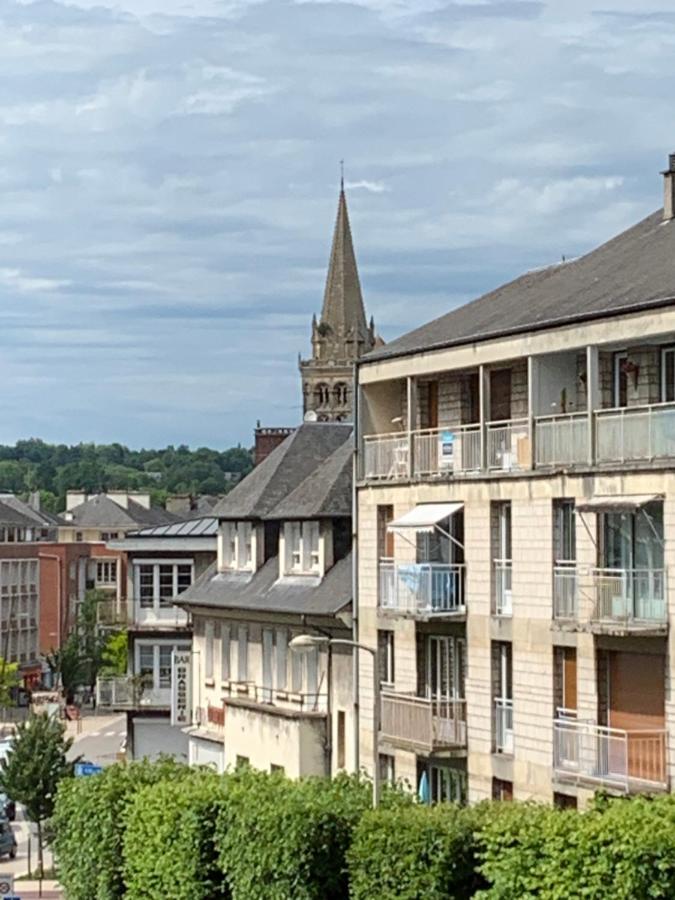 Au Coeur De Lisieux 83 M2 Et Vue Sur La Basilique Leilighet Eksteriør bilde